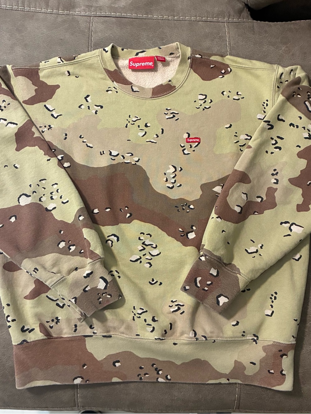 Supreme Small Box Crewneck Chocolate Chip Camo Crewneck Size S (FW20)